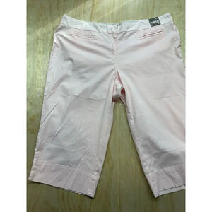 Avenue Pink Chino Capri Size 22 NWTs Stonewashed Cotton Blend